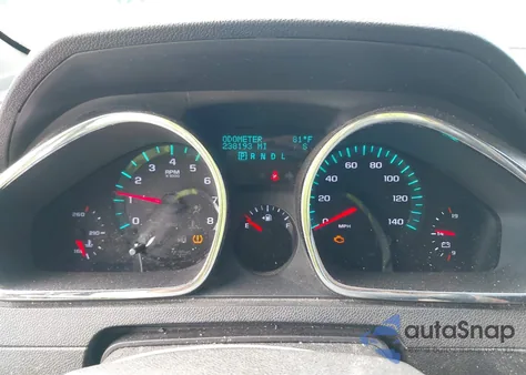 2010 Chevrolet Traverse Lt z USA, uszkodzony, nr VIN 1GNLRGED7AJ247428